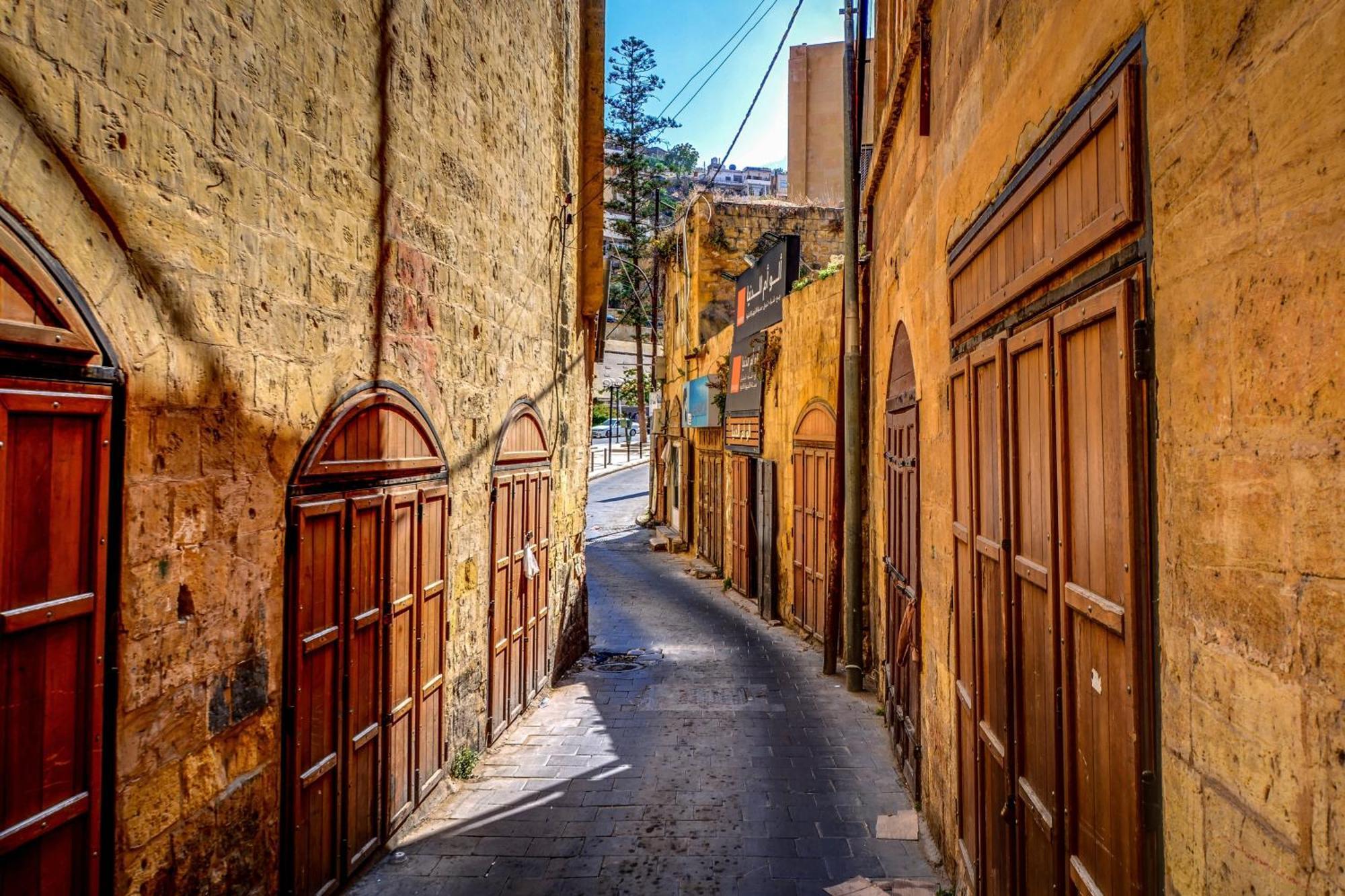 Crowne Plaza Jordan Dead Sea Resort & Spa By Ihg Sweimeh Kültér fotó A street in the old town of Nicosia